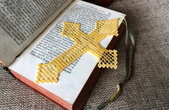 A Cozy Cross Bookmark for Meaningful Handmade Gifts